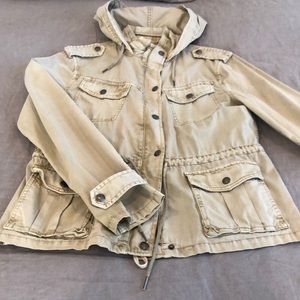 EUC Womens Talula cargo jacket. Size Medium